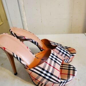 Beige Multi Color Open Toe Heel Sandals (Never Worn)